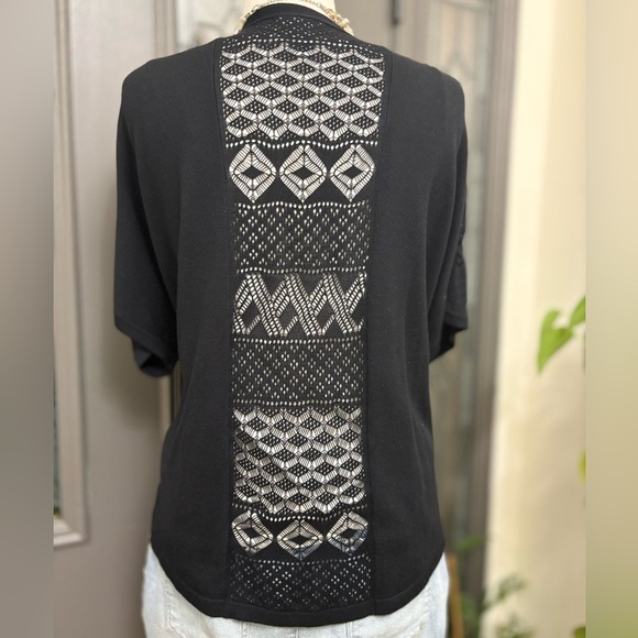 Catherine’s Black Open Front Lace Detail Shrug Sweater Cardigan Size 2X (22/24W) - Picture 3 of 8
